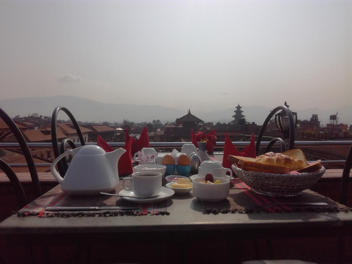 Khwopa Inn & Rooftop Restaurant Bhatgoan Extérieur photo