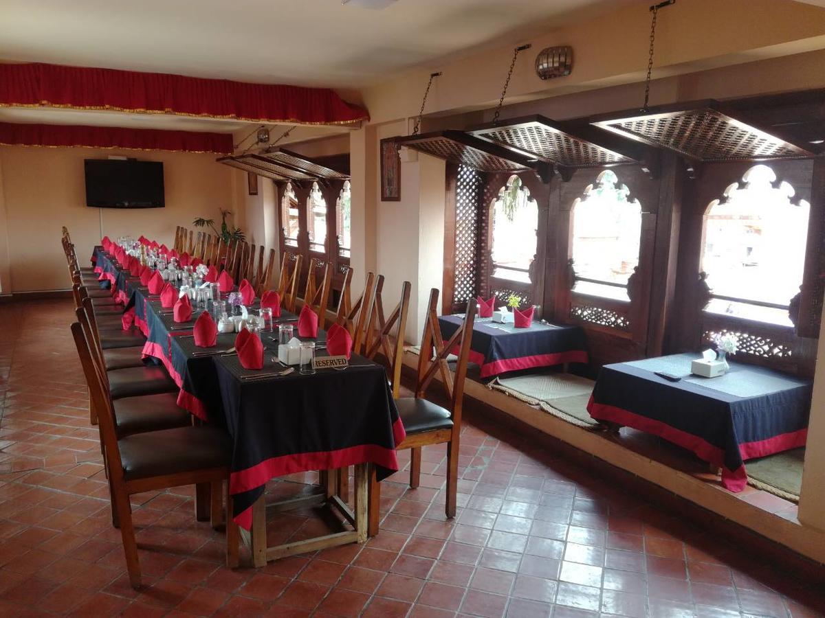 Khwopa Inn & Rooftop Restaurant Bhatgoan Extérieur photo