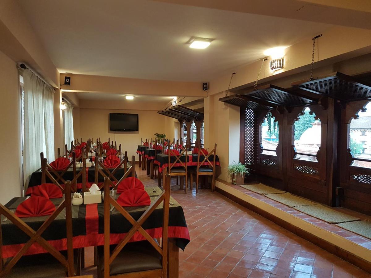 Khwopa Inn & Rooftop Restaurant Bhatgoan Extérieur photo