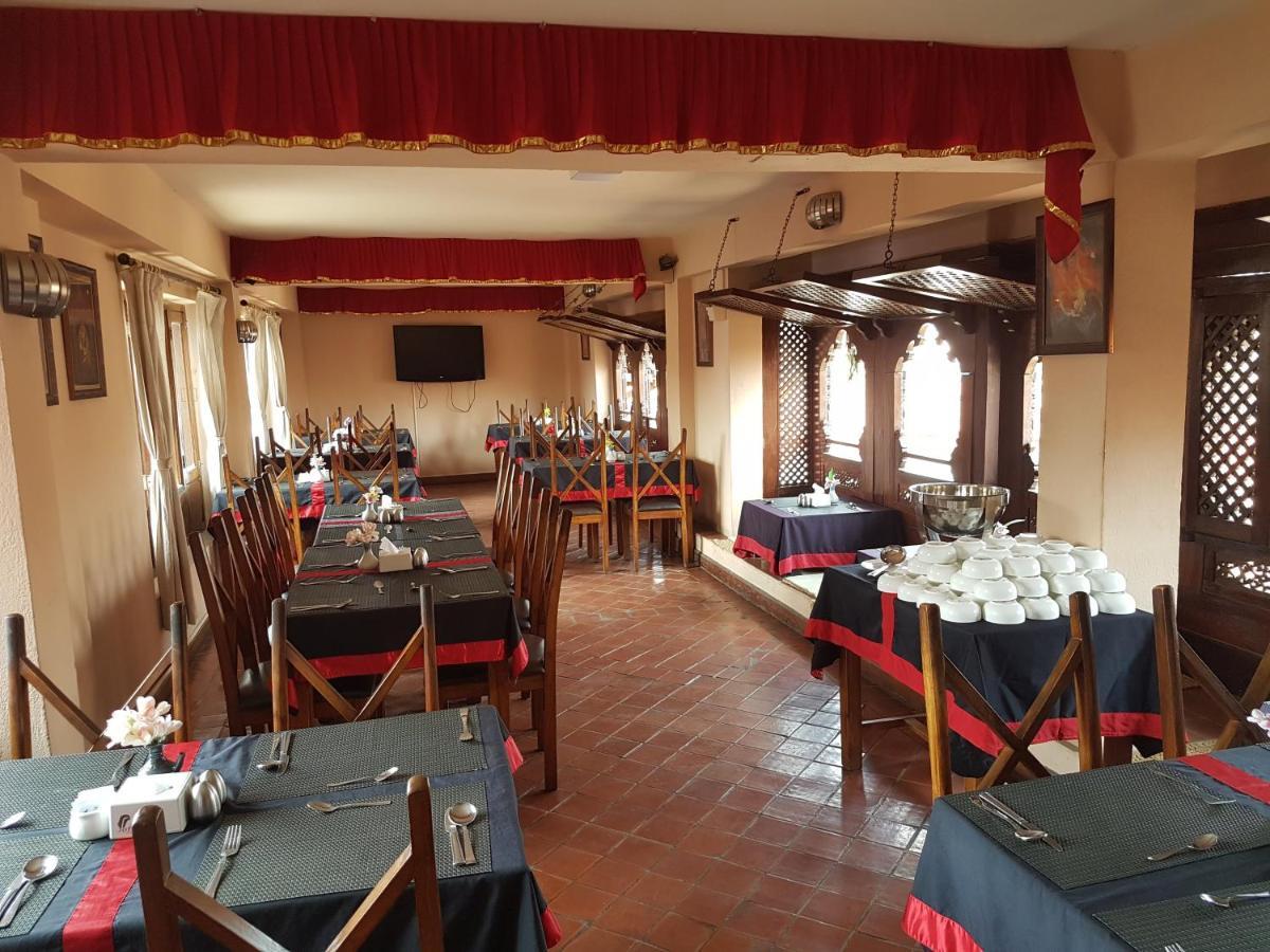Khwopa Inn & Rooftop Restaurant Bhatgoan Extérieur photo